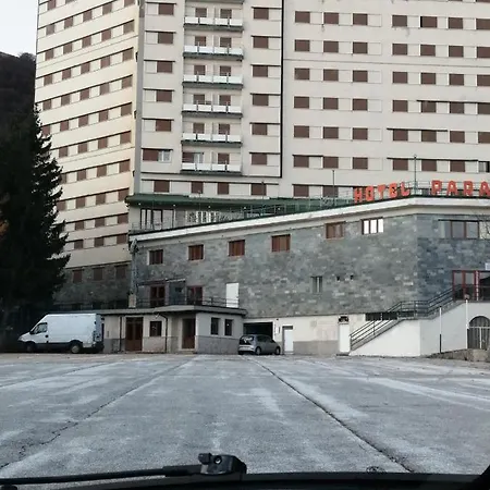 Апартаменты Monolocale Paradiso Aremogna