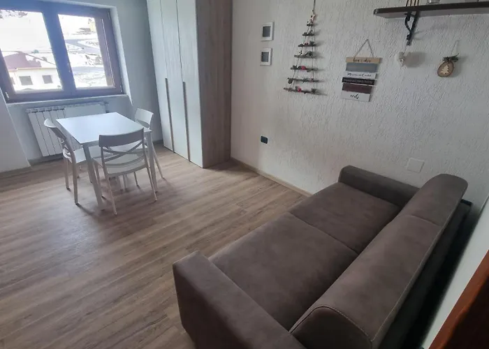 Апартаменты Monolocale Paradiso Aremogna *